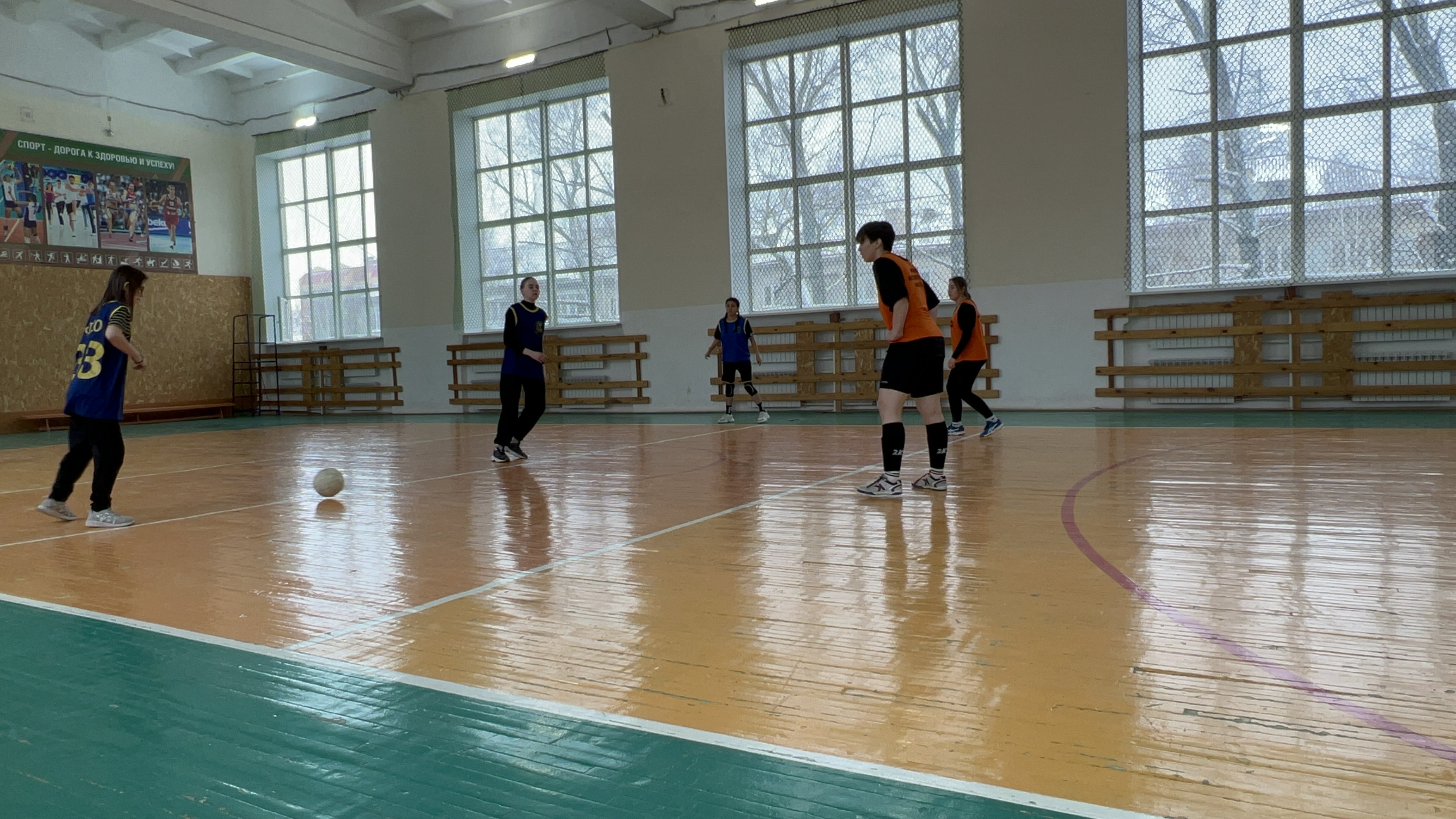 Первенство ТГПУ: завершились захватывающие соревнования по мини-футболу