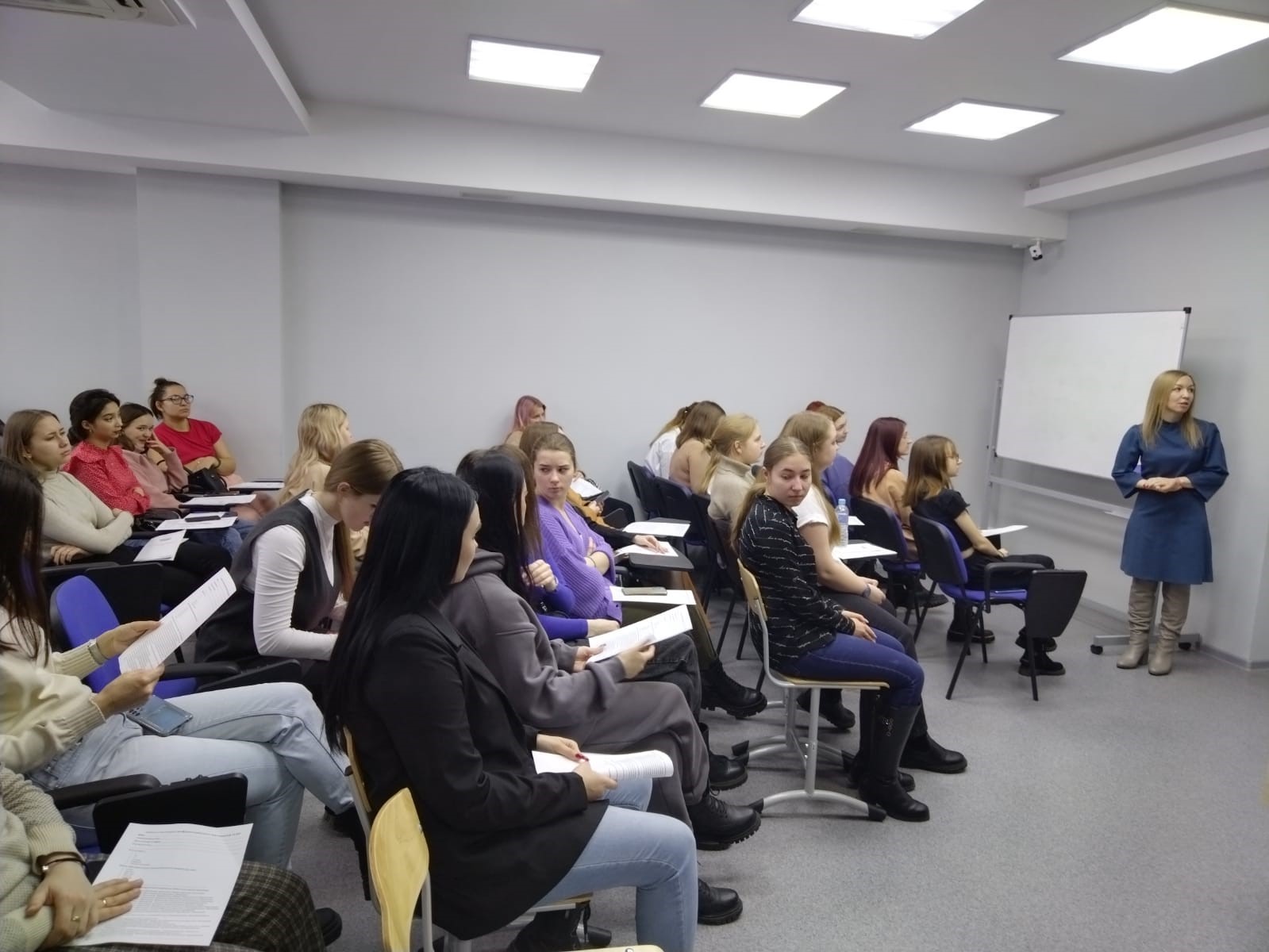 Профориентационная встреча со студентами Томского педагогического колледжа